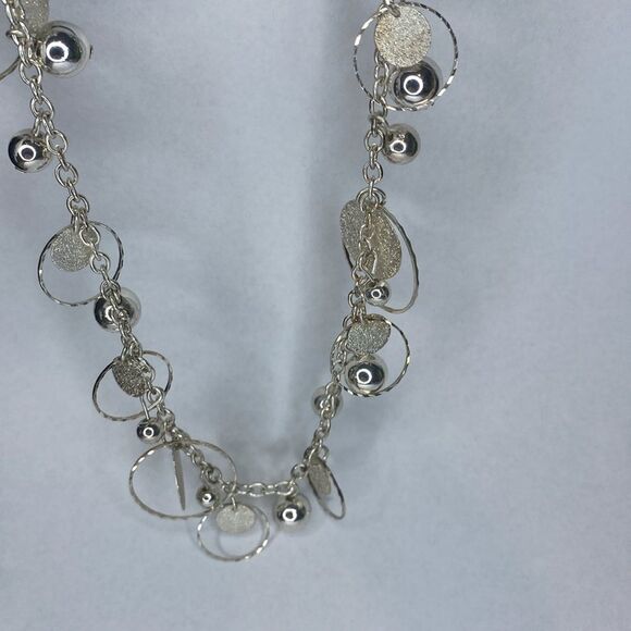 Silver Tone Bangle Style Adjustable Necklace - Picture 4 of 7